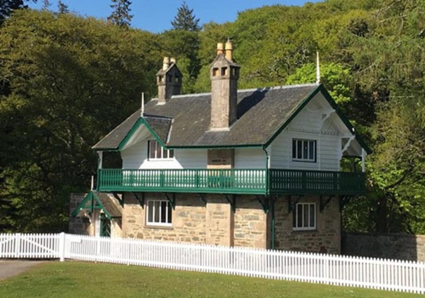 The Delnashaugh Hotel Ballindalloch Bagian luar foto